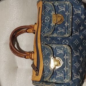 Authentic Louis Vuitton Vintage Bag